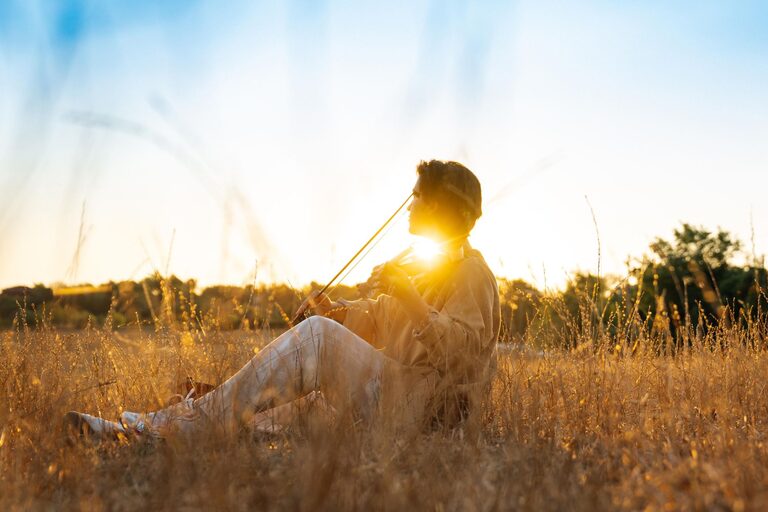 How to Create a Relaxing Playlist for Evenings at Home